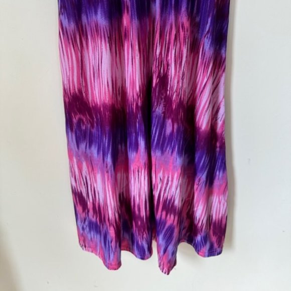 Colorful Pink & Purple Zig Zag Pattern Juniors' Beach Summer Dress - Picture 6 of 8